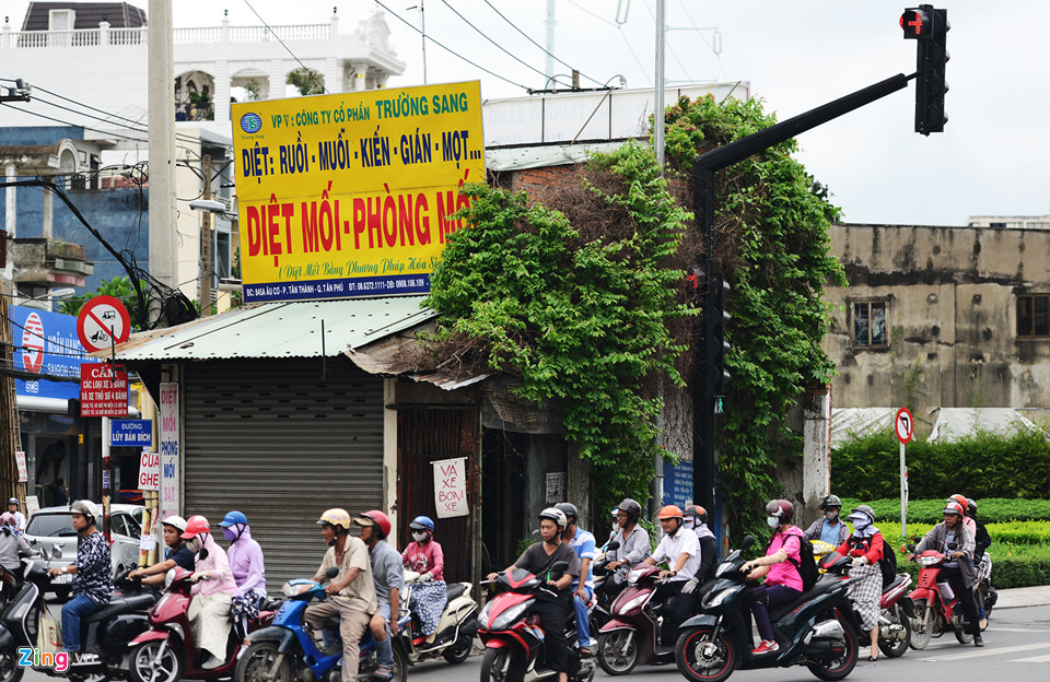 Căn nhà 4 mặt tiền án ngữ ngã tư trọng điểm Sài Gòn