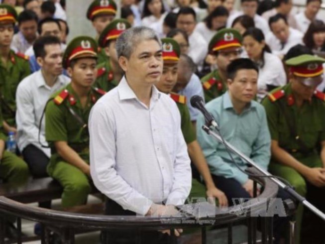 ‘Được đến tặng quà các đồng chí lãnh đạo là mừng rồi’