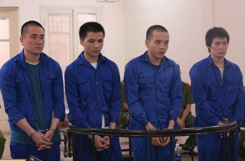 Tuyên tử hình cả 4 bị cáo trong vụ vận chuyển 75 bánh heroin