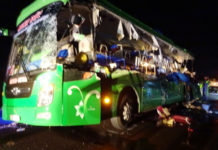 Vụ tai nạn thảm khốc khiến 5 người chết ở Bình Định: "Có thi thể nằm vắt vẻo nửa trong nửa ngoài thành xe..."