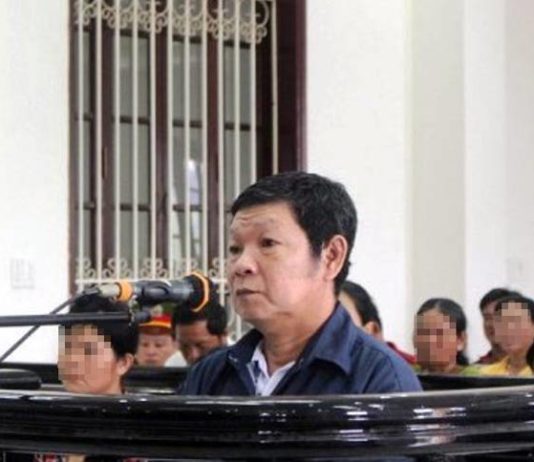 Yêu râu xanh