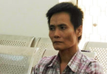 thiêu sống vợ