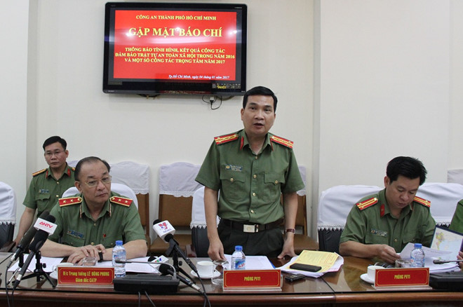 dieu-tra-nhom-csgt-nhan-mai-lo-ngay-cua-ngo-san-bay-tan-son-nhat-1 Điều tra nhóm CSGT nhận ‘mãi lộ’ ngay cửa ngõ sân bay Tân Sơn Nhất