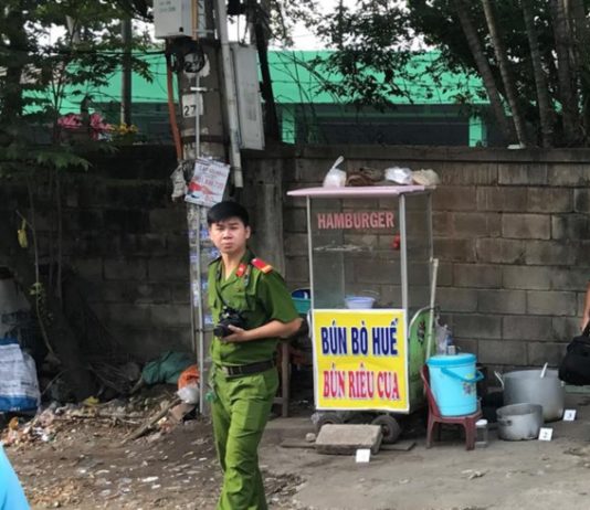 bỏ thuốc chuột vào nồi bún bò