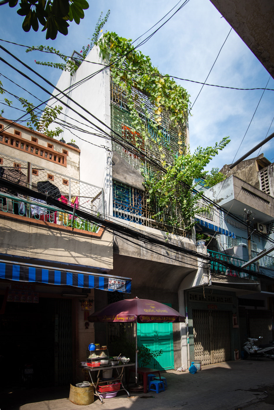 Ngôi nhà độc đáo với mỗi phòng là một nhà hoàn chỉnh ở Sài Gòn