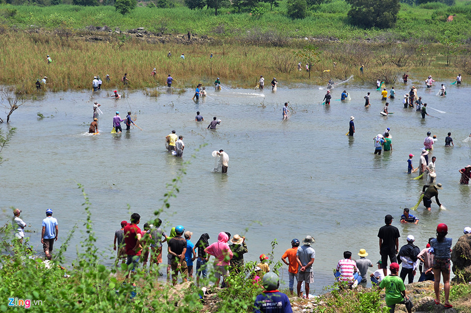 chân đập thủy điện