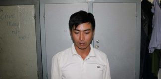 đánh mẹ ruột