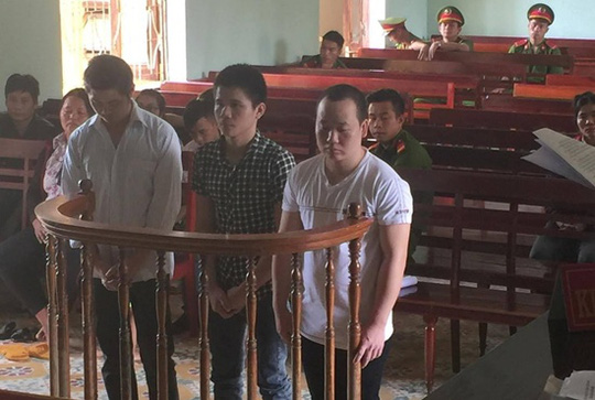 Oái ăm vụ án bé gái "lấy chồng từ tuổi 13"