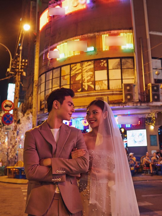 Lộ rõ vòng 2 khi vừa mới kết hôn6