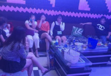 Bất chấp lệnh cấm, quán karaoke vẫn mở cho khách hát, sử dụng m.a t.ú.y
