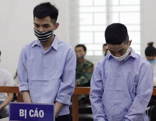 Nghe điện thoại lạ, người phụ nữ bị “bốc hơi” gần 4 tỉ đồng trong tài khoản