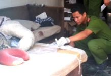 Chú ruột nắm chân cháu gái 1 tuổi ném vào tủ nhôm gây t.ử v.o.ng