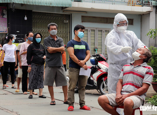 Đồng Nai gần cán mốc 4.000 ca, 57 công nhân công ty ‘3 tại chỗ’ dương tính