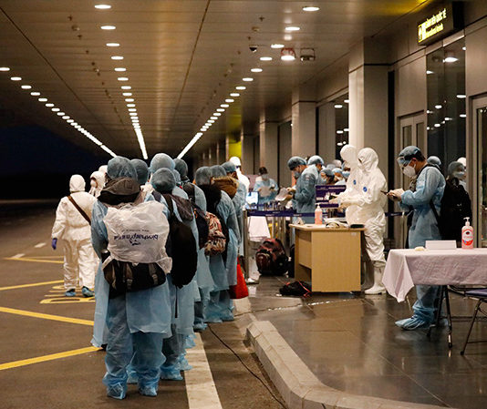 F0 từ TP.HCM ra nói dối kiểm dịch y tế sân bay, liên lụy Đà Nẵng, Hà Nội, Quảng Nam