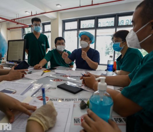 Hành trình “F0 điều trị F0” bên trong Bệnh viện dã chiến ở TPHCM