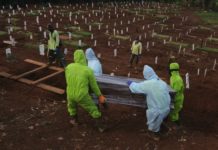 Indonesia đang trong “kịch bản tồi tệ nhất”, nguy cơ thành Ấn Độ thứ hai