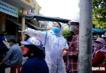 Người Đà Nẵng ở TP.HCM về quê tránh dịch được miễn tiền xe, xét nghiệm, tặng lộ phí