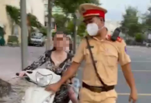 Chạy xe từ quận 4 sang quận 1, người phụ nữ ‘3 không’ bị phạt 2,6 triệu