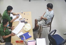 Chở vợ đi “xem các chốt kiểm soát dịch”, người đàn ông còn đòi kiểm tra giấy tờ của tổ công tác