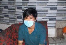 Gã đàn ông bất ngờ tấn công tổ công tác tại điểm tiêm vắc-xin Covid-19 ở TP Thủ Đức