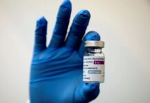 Thêm tác dụng phụ hiếm gặp ở người tiêm vaccine AstraZeneca