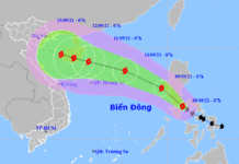 Bão Conson giật cấp 12 di chuyển nhanh, hướng vào nước ta