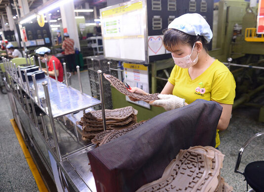 Phục hồi kinh tế: Đừng để quá muộn