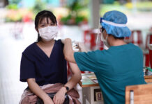 Gần 1,7 triệu người dân ở TP.HCM được tiêm mũi 2 vắc xin COVID-19