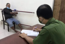 “Thông chốt” bất thành, dùng dao tấn công cán bộ trực chốt