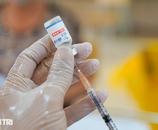 Hải quan yêu cầu giám định lại vắc xin Vero Cell, Viện Kiểm định nói gì?