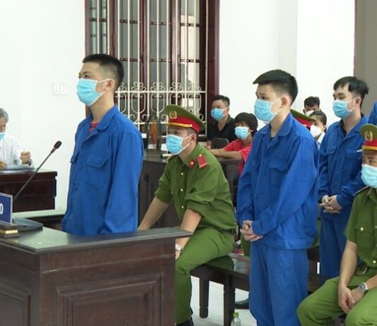 7 thanh niên ngồi tù vì hùa theo bạn gi.ết người