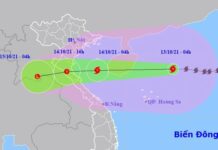 Bão số 8 di chuyển nhanh, hướng thẳng vào miền Trung