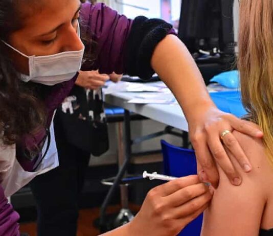 Phát hiện biến chủng nCoV mới