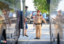 Xe khách ‘chui’ chở người nhiễm nCoV