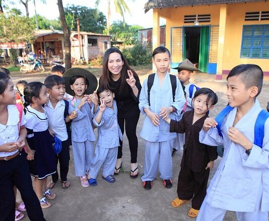 Xôn xao tin đồn về di chúc của Phi Nhung, quản lý nữ ca sĩ nói gì?