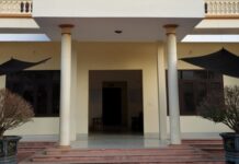 Chân dung gã con rể hung hãn đ.âm c.h.ết vợ, làm bố vợ và thẩm phán trọng thương ngay tại trụ sở TAND