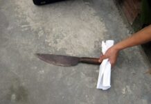 Đang đứng chơi bên đường, 2 thanh niên bị đâm thương vong