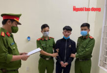 Khởi tố, bắt tạm giam 2 kẻ tấn công dã man nam sinh trước cổng trường