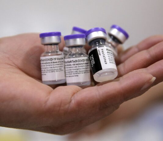 Phát hiện mới về hiệu lực của vaccine Pfizer