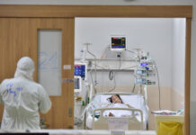 Số ca t.ử v.ong của TP.HCM tăng, tập trung ở nhóm cao tuổi và ‘không chịu tiêm vắc xin’