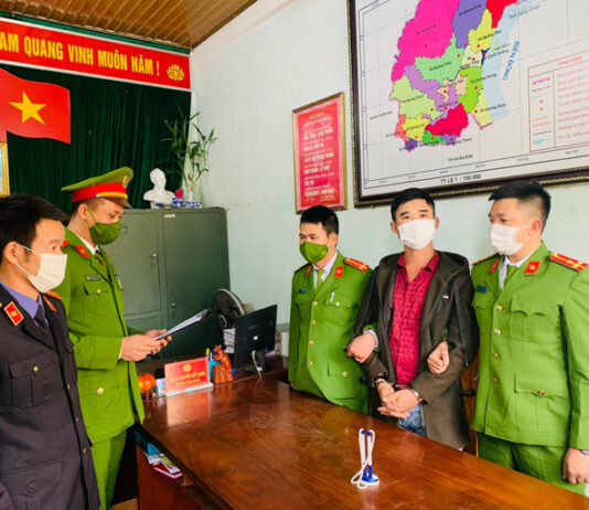 Cái kết của thiếu nữ 15 tuổi tự quay video cảnh đang tắm rồi gửi cho người yêu