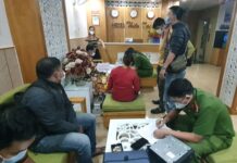 Chủ khách sạn xóa clip ghi hình ảnh người phụ nữ t.ử v.ong bên đường