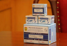 Vụ thông đồng ‘thổi giá’ kit test COVID-19 của Việt Á: Các địa phương nói gì?