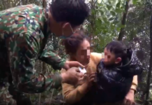 Giải cứu 5 phụ nữ, 1 cháu bé mắc kẹt trên núi đá khi nhập cảnh trái phép từ Trung Quốc