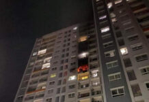 Cháy ở chung cư Carillon 5, hai mẹ con rơi từ lầu 10 t.ử v.ong