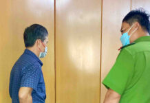 Những mối tình có đoạn kết bằng dao và axit