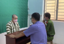 Diễn viên hài Hữu Tín bị khởi tố, bắt tạm giam vì ma túy