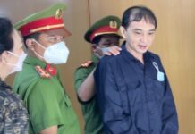 Bất ngờ với lời khai “công ty ở Trung Quốc nhiều lần chuyển hàng nhầm”