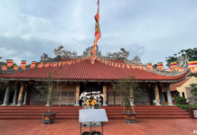 Cách mọi chức vụ trong Giáo hội Phật giáo của tu sĩ có hành vi tà dâm ở chùa Biện Sơn