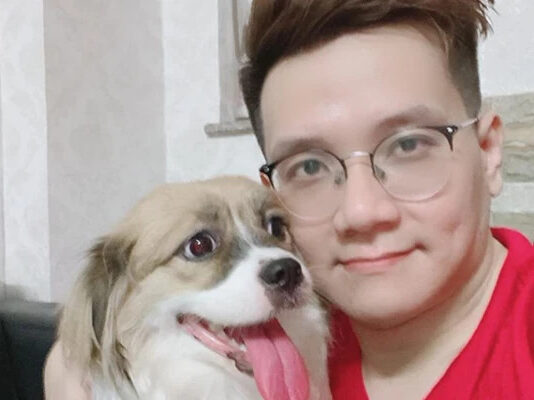 Nhâm Hoàng Khang hack Facebook “Đạo diễn Hoa Hạ” đưa thông tin cho bà Phương Hằng